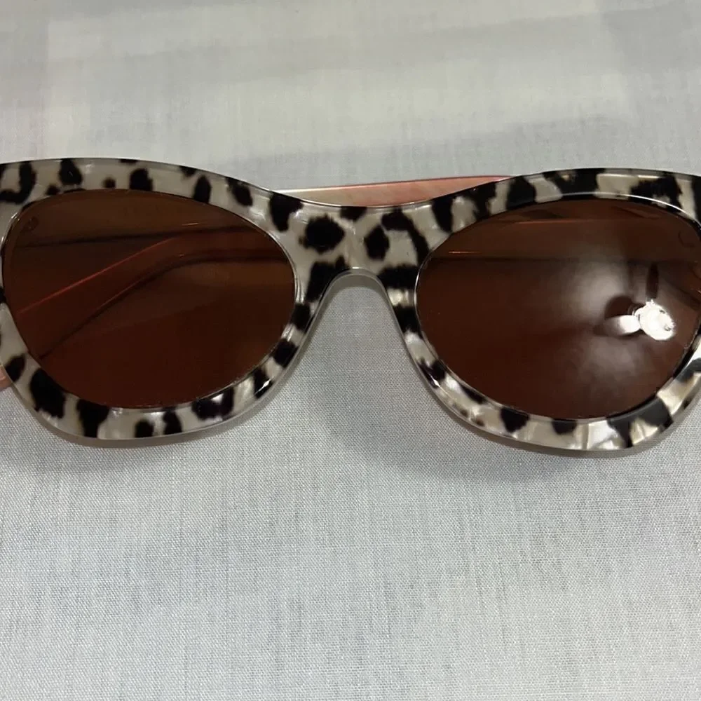 Lele Sadoughi Downtown Acetate Cat-Eye Sunglasses NWT $175